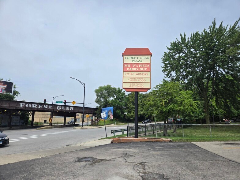 5277 N Elston Ave, Chicago, IL à louer - Photo du bâtiment - Image 2 de 2