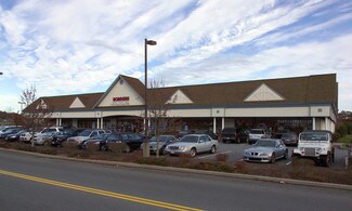 Plus de détails pour 990 Iyannough Rd, Hyannis, MA - Vente au détail à louer