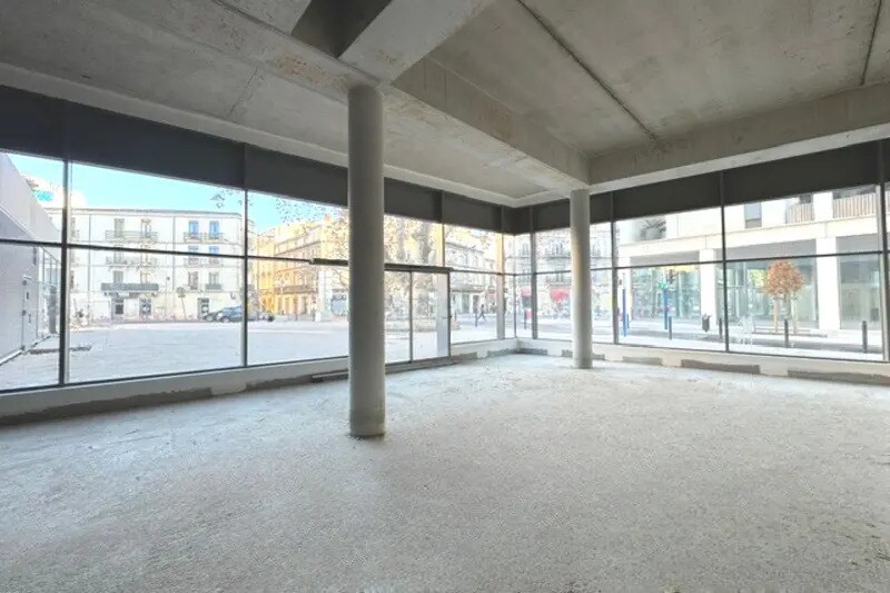 Commerce de détail dans Montpellier à louer - Photo du bâtiment - Image 3 de 24
