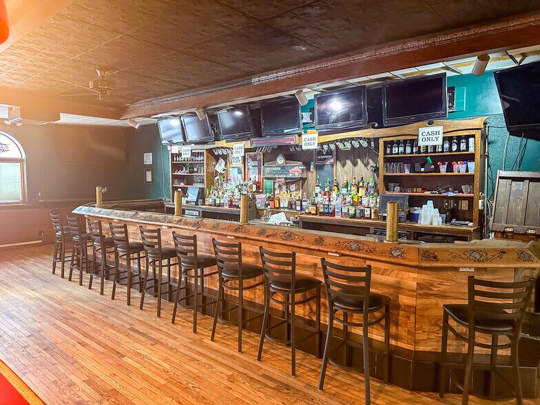 10350 S Western Ave, Chicago, IL à vendre - Photo intérieure - Image 2 de 8