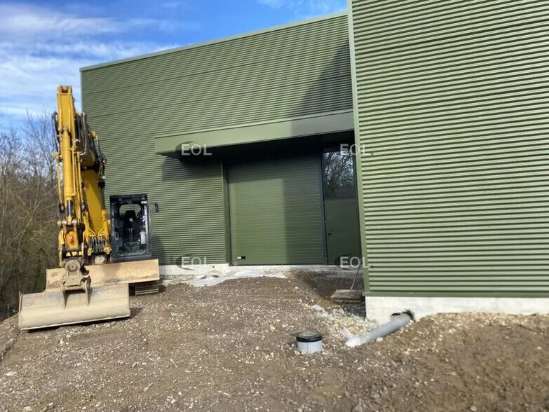 Industrial in Thurins for sale - Building Photo - Image 3 of 17