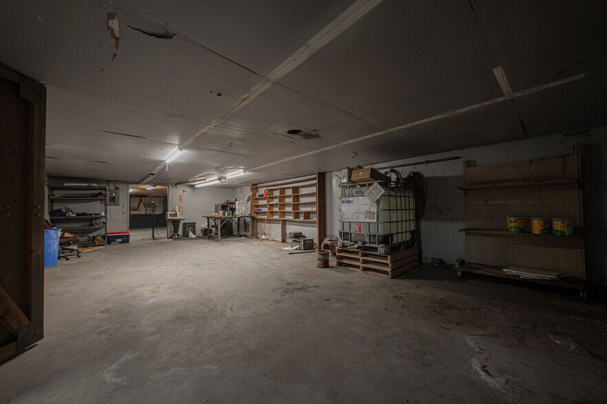 1925 KY-1241, Hickory, KY à vendre - Photo du bâtiment - Image 3 de 43