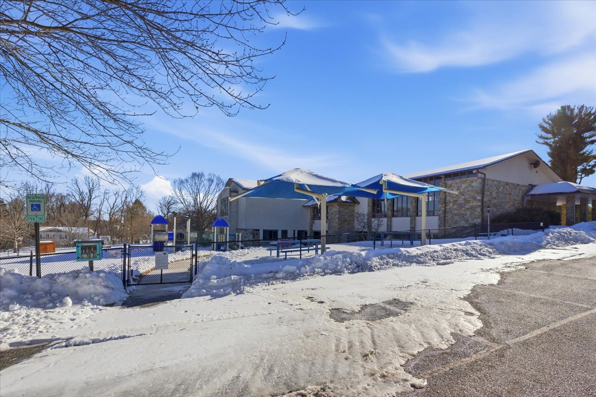 2330 Mount Hebron Dr, Ellicott City, MD for lease Primary Photo- Image 1 of 28