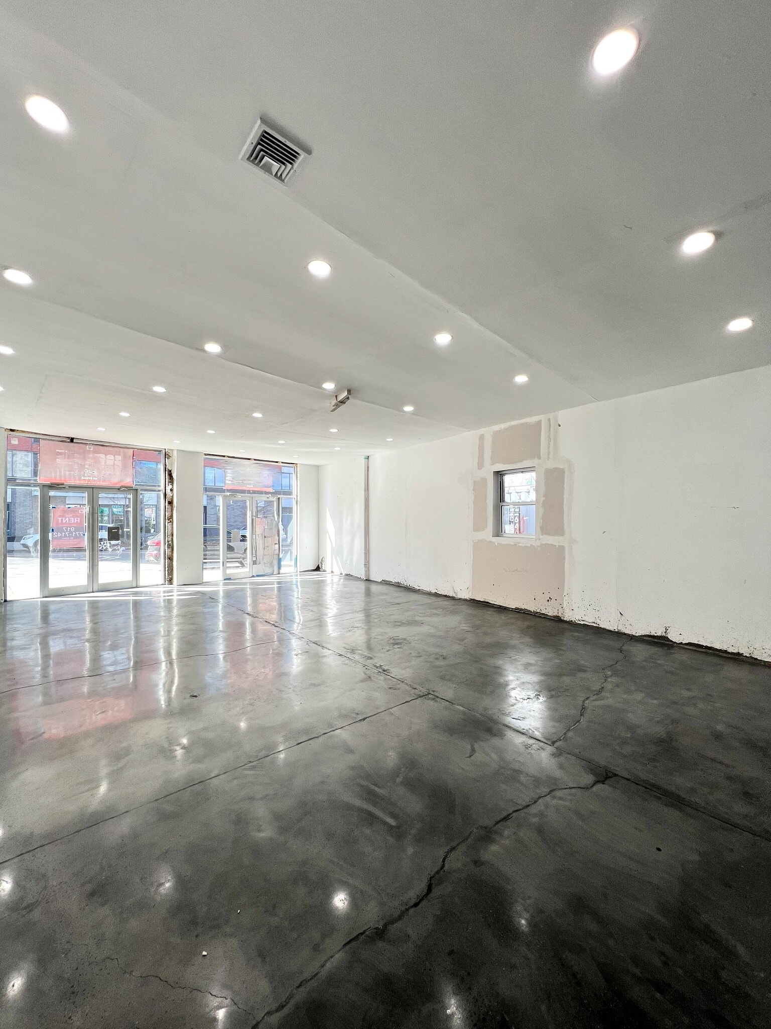 148 Flushing Ave, Brooklyn, NY for lease Interior Photo- Image 1 of 9