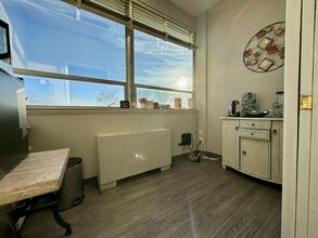 535 Broadhollow Rd, Melville, NY à louer Photo intérieure- Image 2 de 6