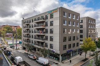 More details for 2010 Cumberland Ave, Knoxville, TN - Retail for Lease