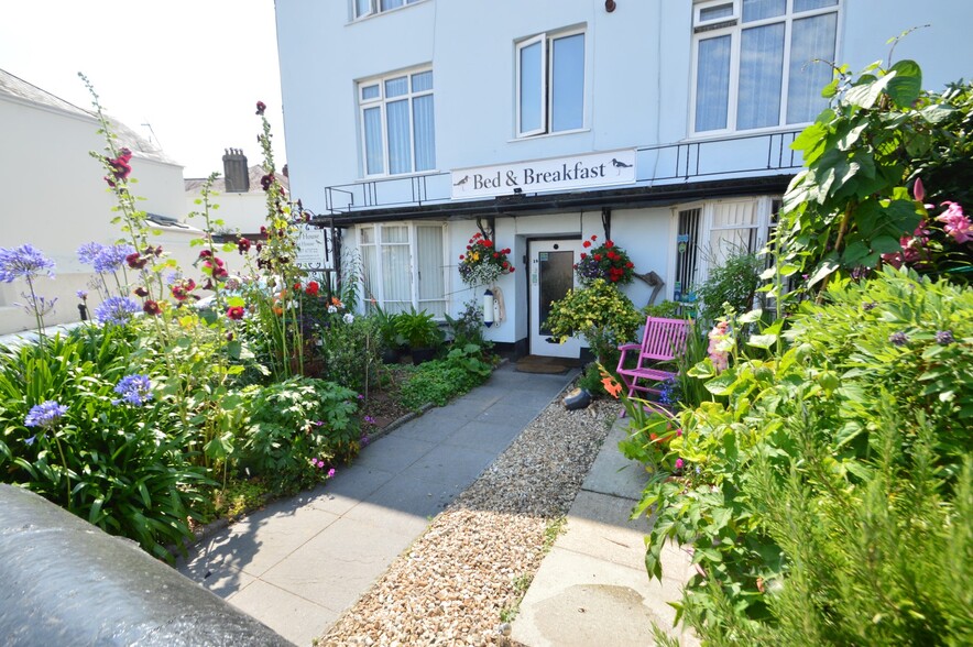 14 The Strand, Bideford for sale - Building Photo - Image 3 of 17