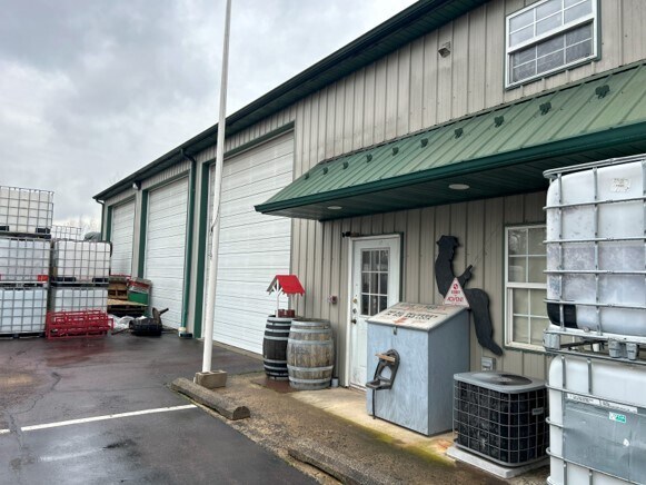 633 Jones Ave, Lansdale, PA à vendre - Photo du bâtiment - Image 3 de 14