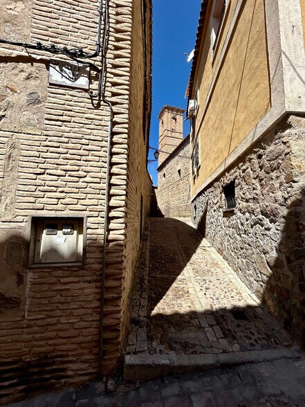 Spécialité dans Toledo, Toledo à vendre - Photo du bâtiment - Image 3 de 7