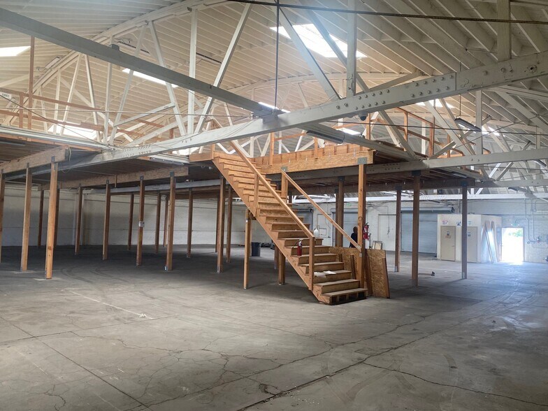 10487 San Fernando Rd, Pacoima, CA for sale - Building Photo - Image 3 of 7