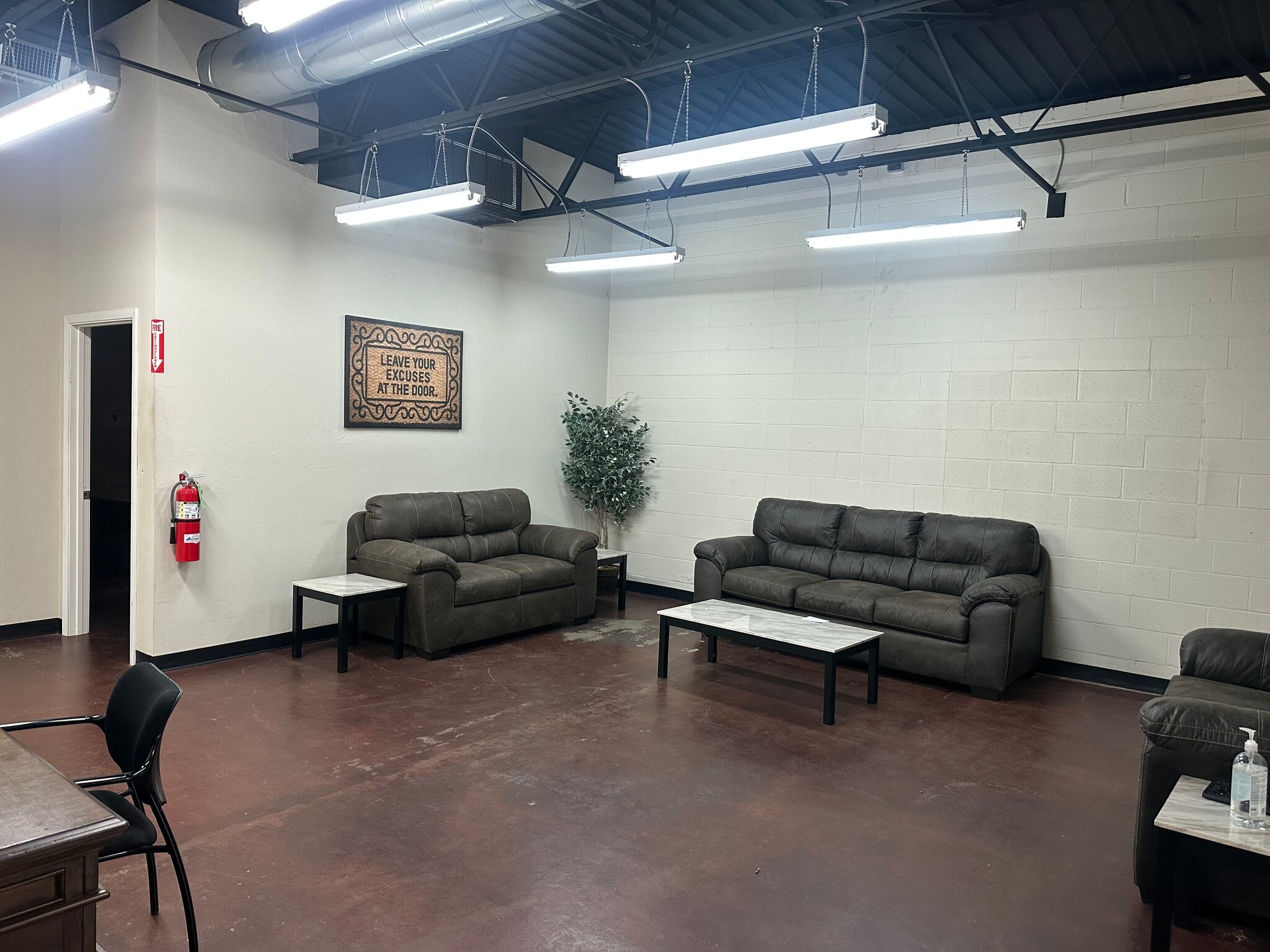 1814 NW 1st St, Oklahoma City, OK for lease Building Photo- Image 1 of 12