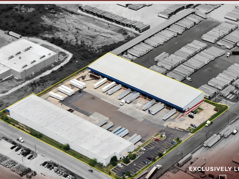 N Unitech Dr portfolio of 2 properties for sale on LoopNet.ca - Building Photo - Image 1 of 14