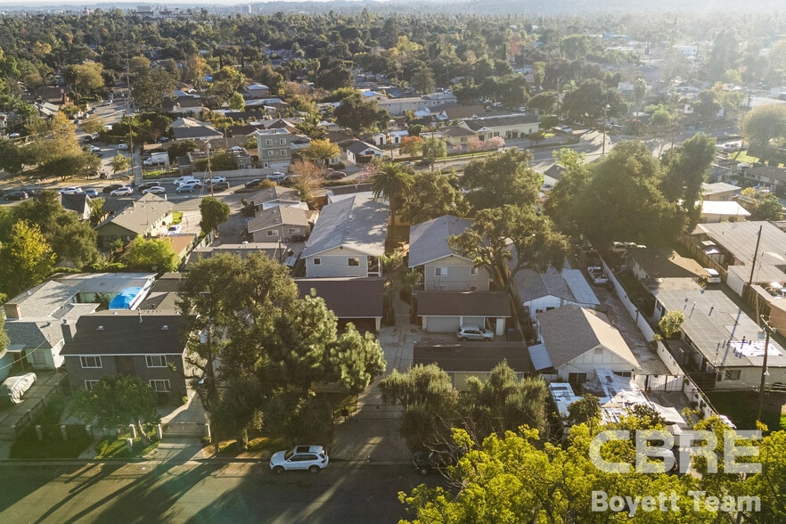 196-202 E Sacramento St, Altadena, CA for sale - Aerial - Image 2 of 16