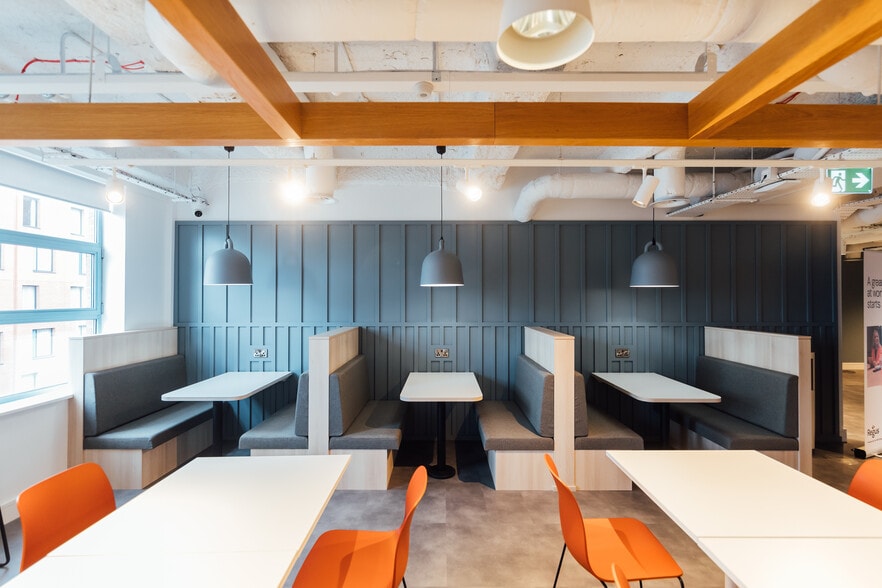 27-45 Great Victoria St, Belfast for lease - Interior Photo - Image 3 of 10