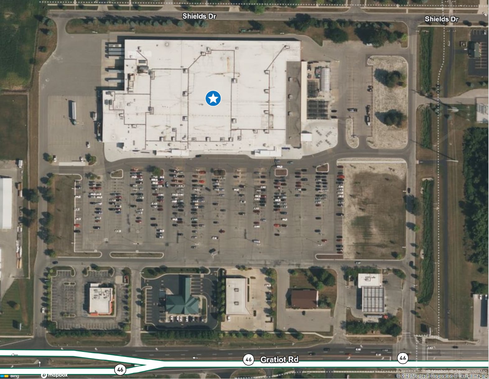 8400 Gratiot Rd, Saginaw, MI for lease Building Photo- Image 1 of 2