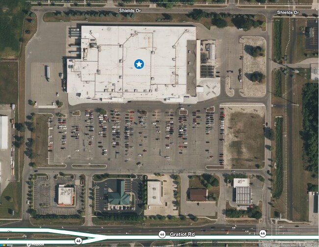 Plus de détails pour 8400 Gratiot Rd, Saginaw, MI - Commerce de détail à louer