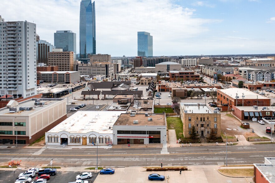 420 NW 6th St, Oklahoma City, OK à louer - Photo du bâtiment - Image 3 de 6