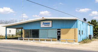 Plus de détails pour 107 S Lee St, Fredericksburg, TX - Local d'activités à louer