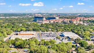 Plus de détails pour 3511-3563 S Hills Ave, Fort Worth, TX - Commerce de détail à louer