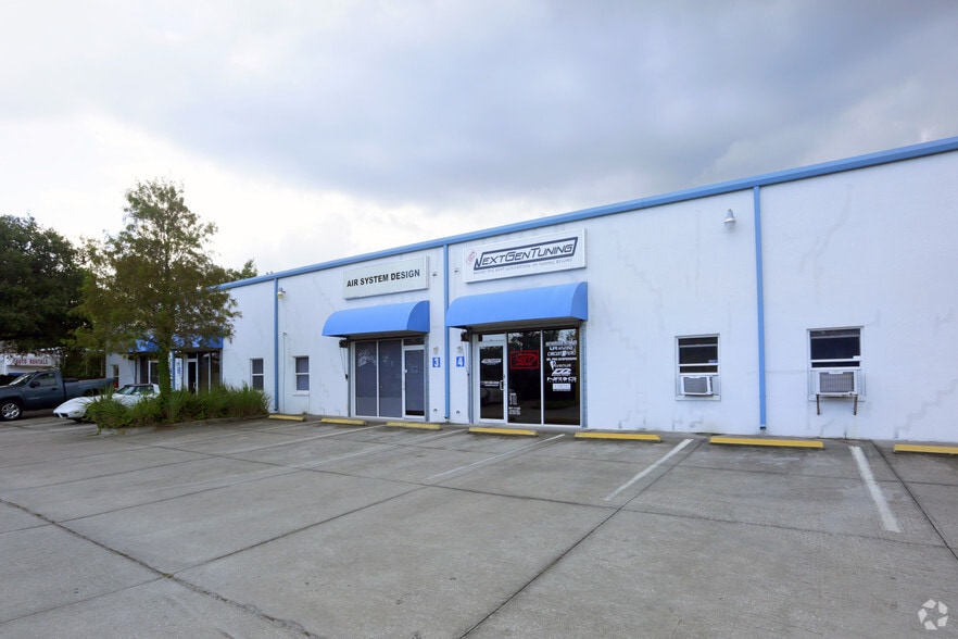 The Workshops on Missouri portfolio of 2 properties for sale on LoopNet.ca - Building Photo - Image 2 of 3