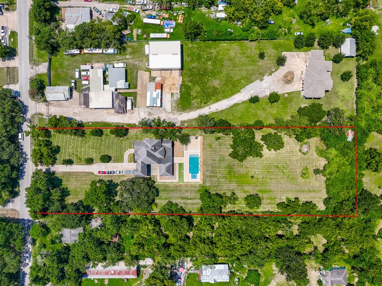 633 Crenshaw Rd, Pasadena, TX à vendre - Photo du bâtiment - Image 3 de 9