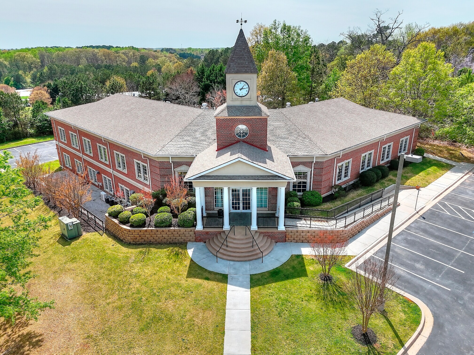 500 Plantation Park Dr, Loganville, GA for lease Interior Photo- Image 1 of 15