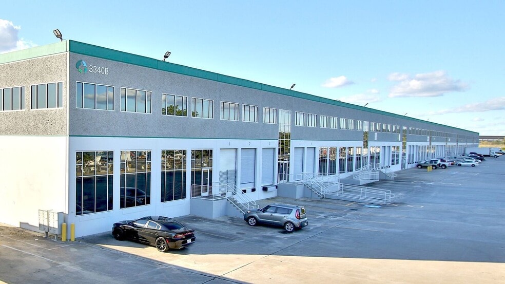 2928 Greens Rd, Houston, TX for lease - Building Photo - Image 2 of 12
