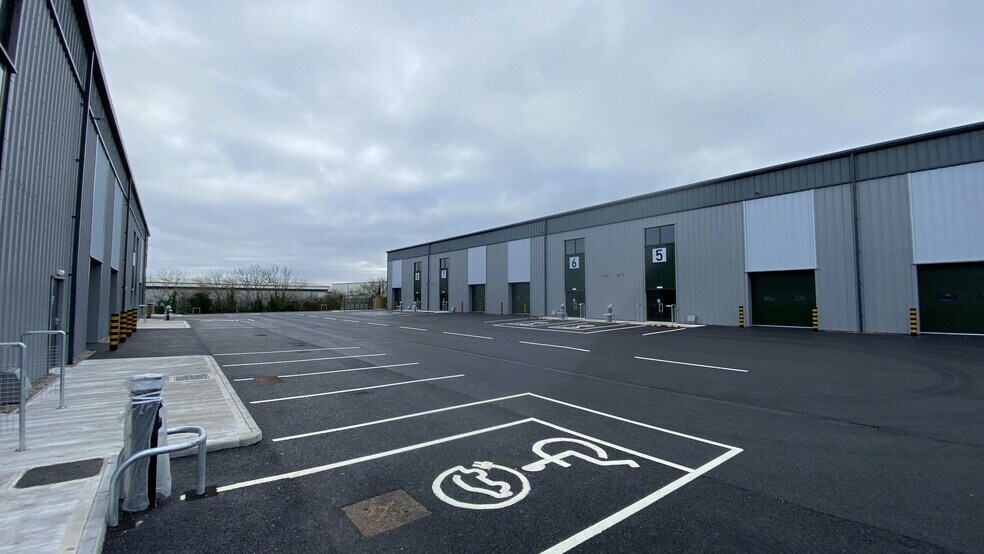 Northfield Rd, Southam à vendre - Photo du bâtiment - Image 3 de 6