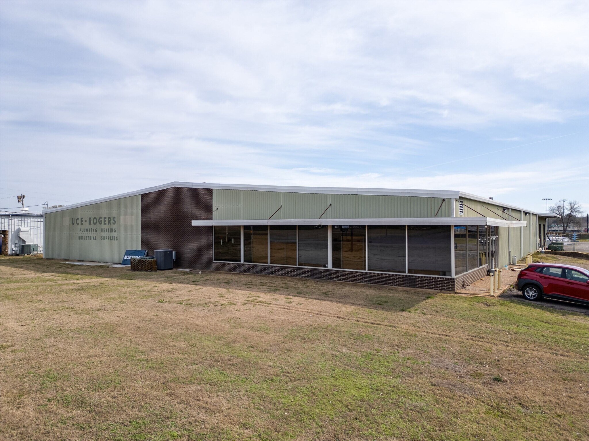 1801 Knoxville Ave, Russellville, AR for sale Primary Photo- Image 1 of 1