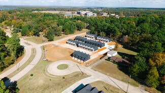 Plus de détails pour 6702 University Ave, Texarkana, TX - Multi-résidentiel à vendre