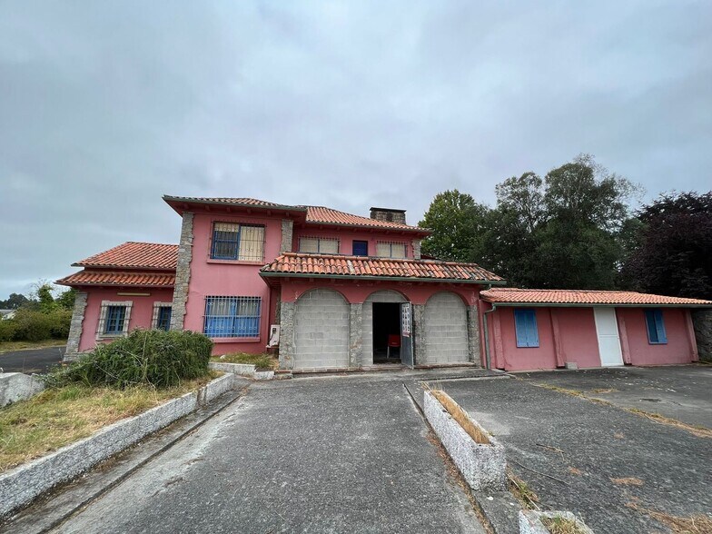 Travesia Nelle, 19, Narón, La Coruna à vendre - Photo du bâtiment - Image 3 de 30