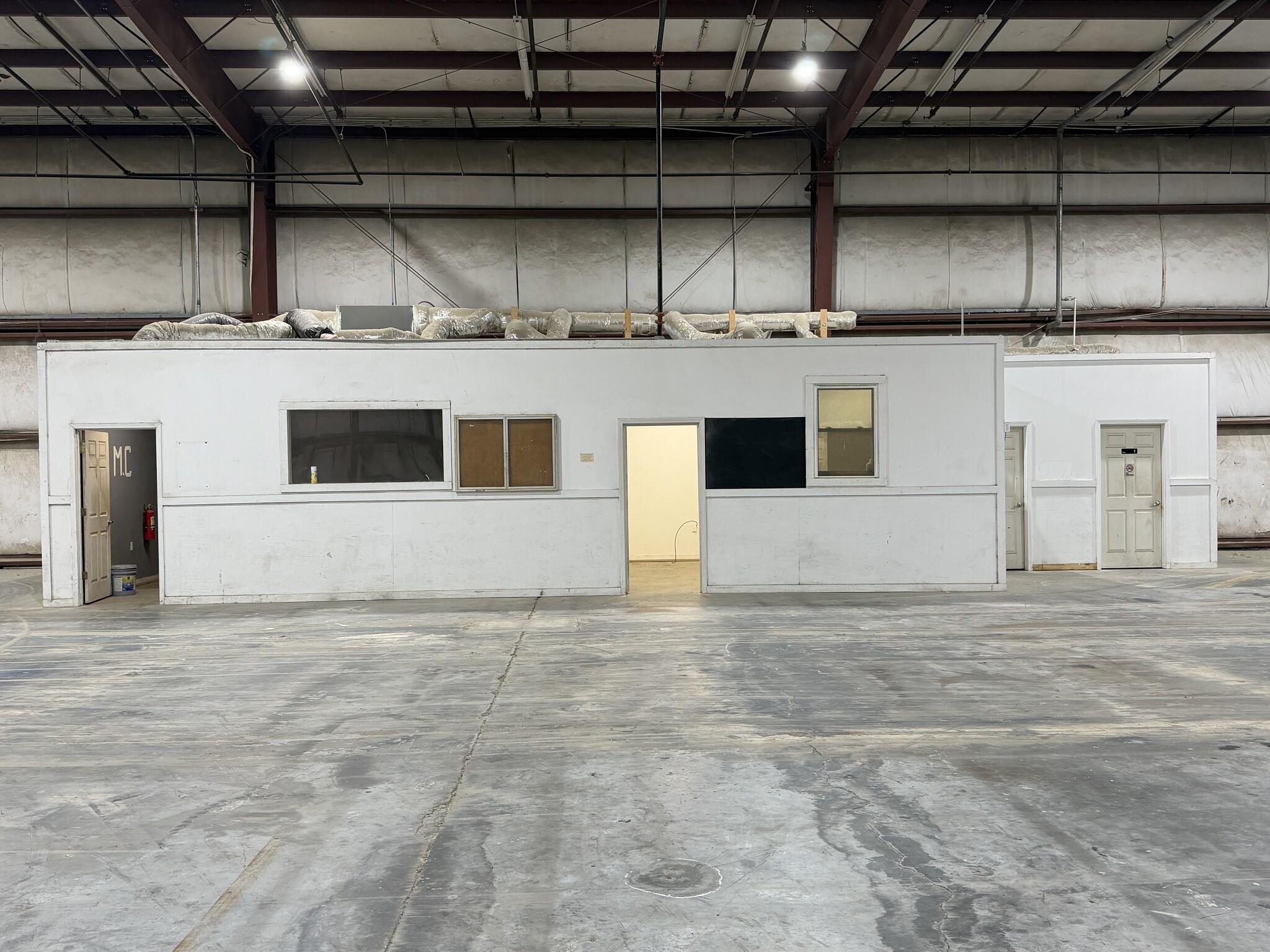 55 E Conifer St, Andrews, SC for lease Interior Photo- Image 1 of 4