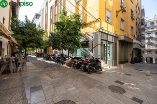 Plus de détails pour Commerce de détail à vendre