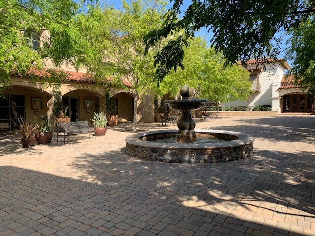 31920 Del Obispo St, San Juan Capistrano, CA à louer - Photo du bâtiment - Image 2 de 6