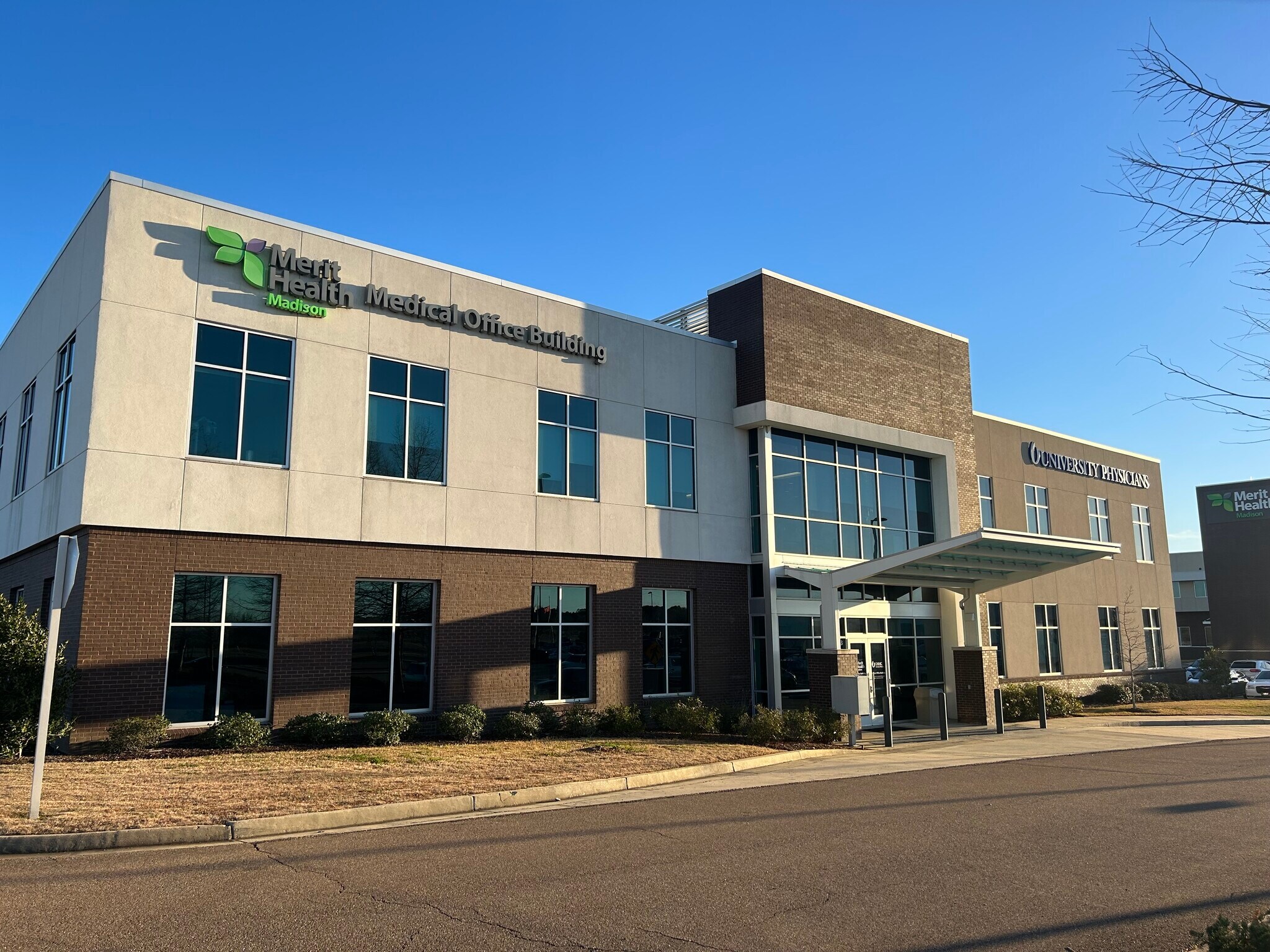 163 River Oaks Dr, Canton, MS à vendre Photo du bâtiment- Image 1 de 1