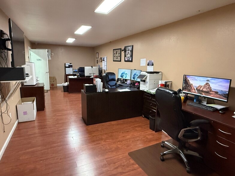4801 Enterprise Way, Modesto, CA for sale - Building Photo - Image 3 of 9