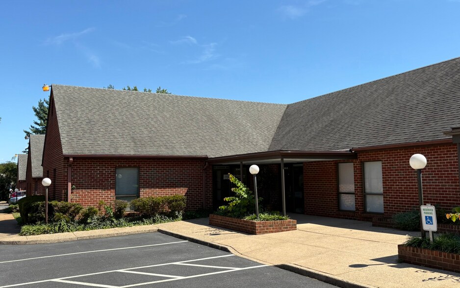 3040 Berkmar Dr, Charlottesville, VA for lease - Building Photo - Image 2 of 15