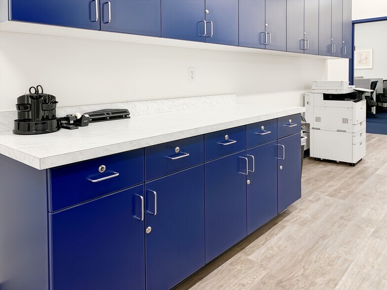 2819 S 5600 W, West Valley City, UT à louer - Photo du bâtiment - Image 2 de 12