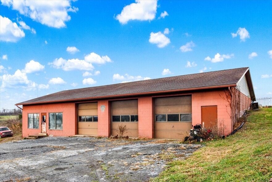 140 Hershey Rd, Hershey, PA for sale - Building Photo - Image 3 of 15