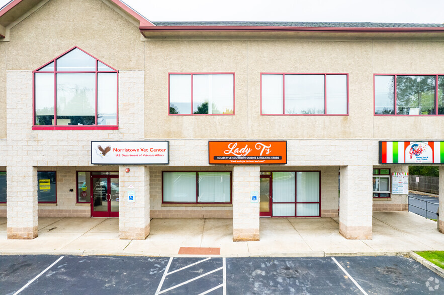 310-320 E Johnson Hwy, Norristown, PA à louer - Photo du bâtiment - Image 3 de 6