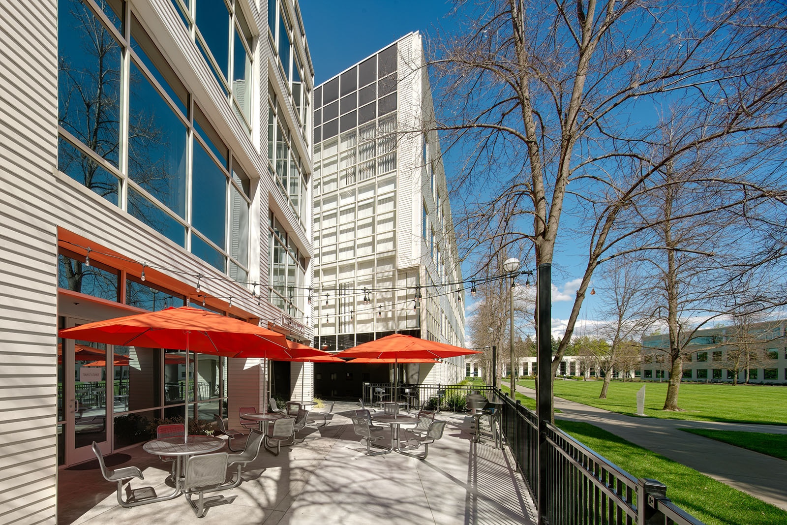 10860 Gold Center Dr, Rancho Cordova, CA for lease Building Photo- Image 1 of 32