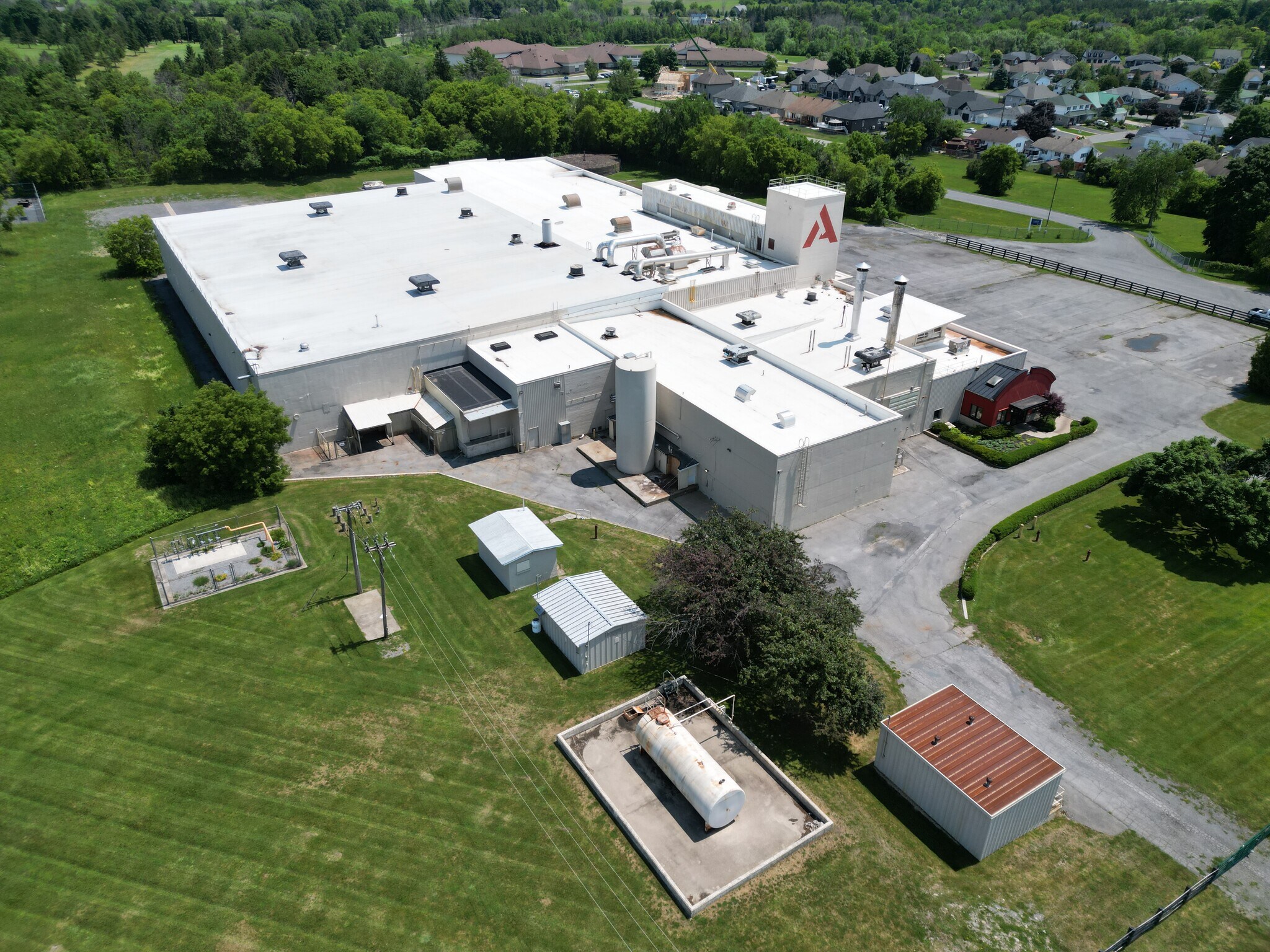 181 Bishop St N, Alexandria, ON for sale Primary Photo- Image 1 of 1