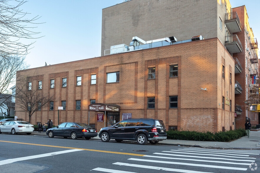 2269 Ocean Ave, Brooklyn, NY for lease - Building Photo - Image 2 of 12