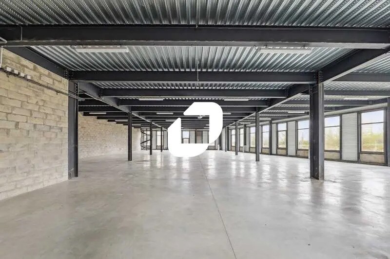 Local d'activités dans Tremblay-en-France à vendre - Photo intérieure - Image 3 de 23