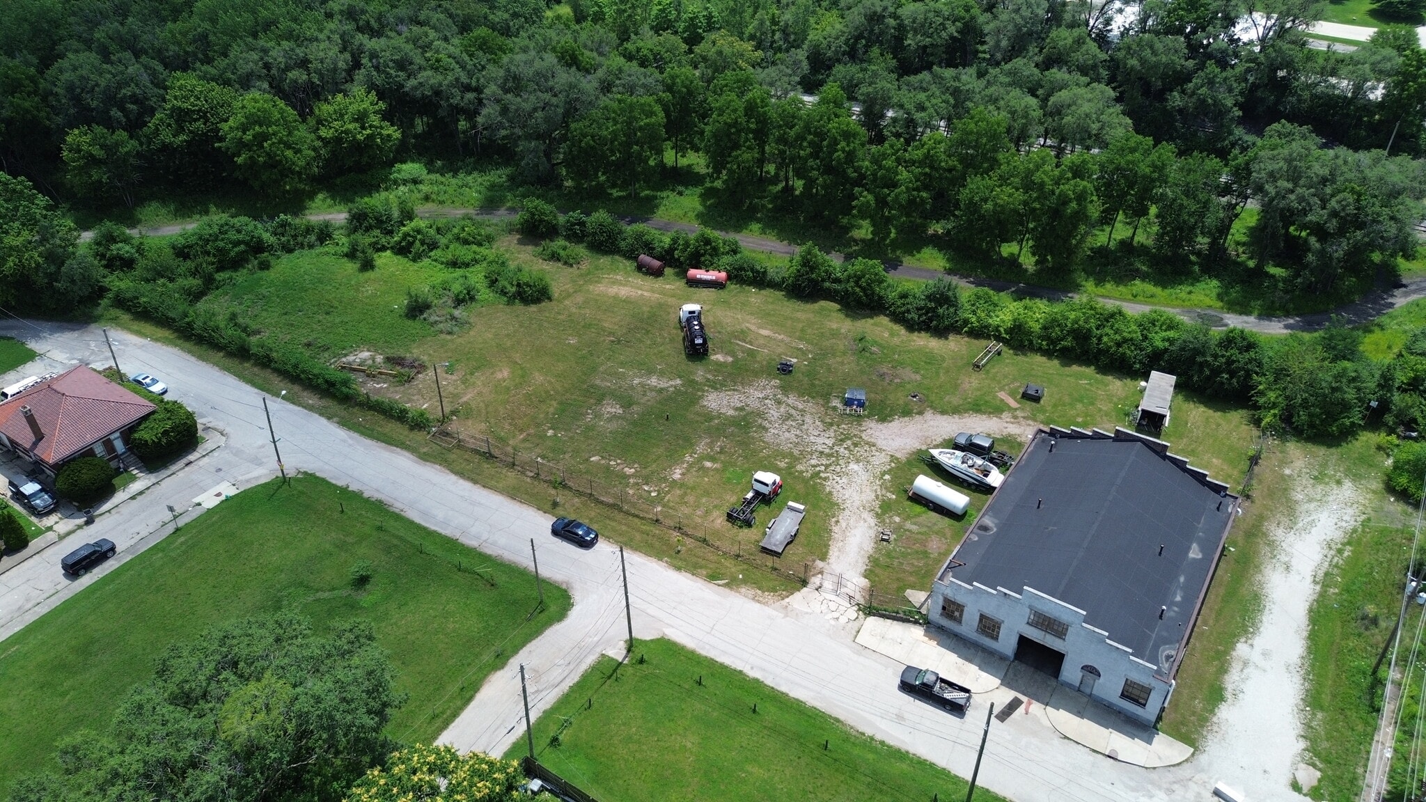 3301 Moore Ave, Indianapolis, IN for lease Primary Photo- Image 1 of 4