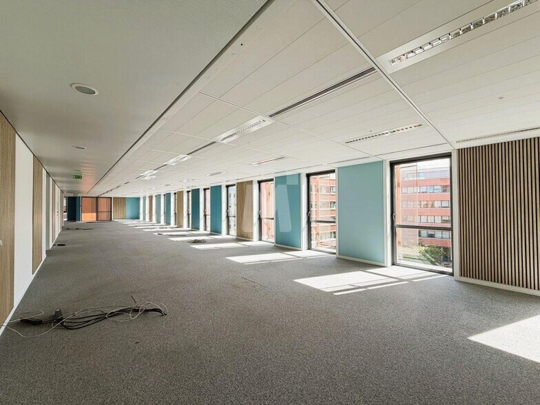Office in Chevilly-Larue for lease - Interior Photo - Image 3 of 13