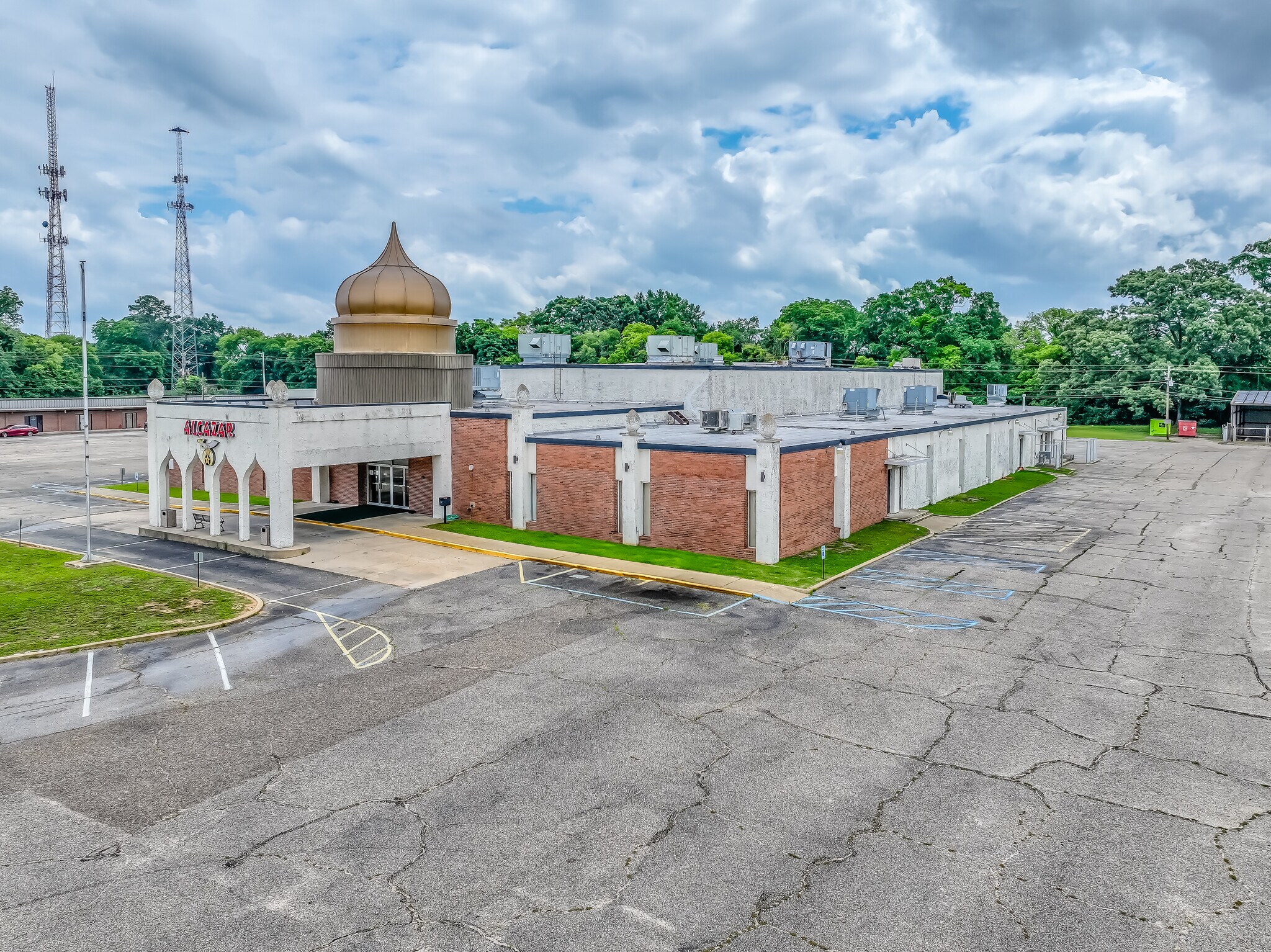 555 Eastern Blvd, Montgomery, AL for sale Building Photo- Image 1 of 44