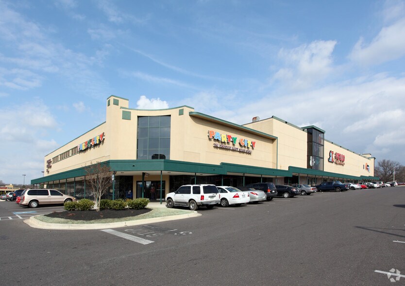 3402-3484 Poplar Ave, Memphis, TN à louer - Photo principale - Image 2 de 10