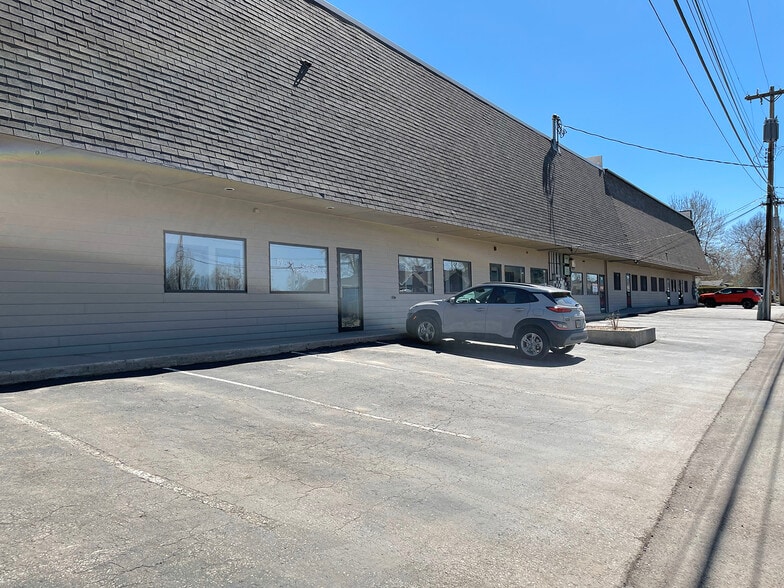 2218 Jackson Blvd, Rapid City, SD for lease - Building Photo - Image 2 of 8