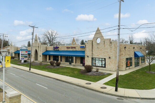 Plus de détails pour 2903 Dorr St, Toledo, OH - Commerce de détail à louer